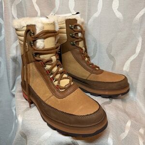 Sorrel Women’s Lennox Lace Cozy Boots